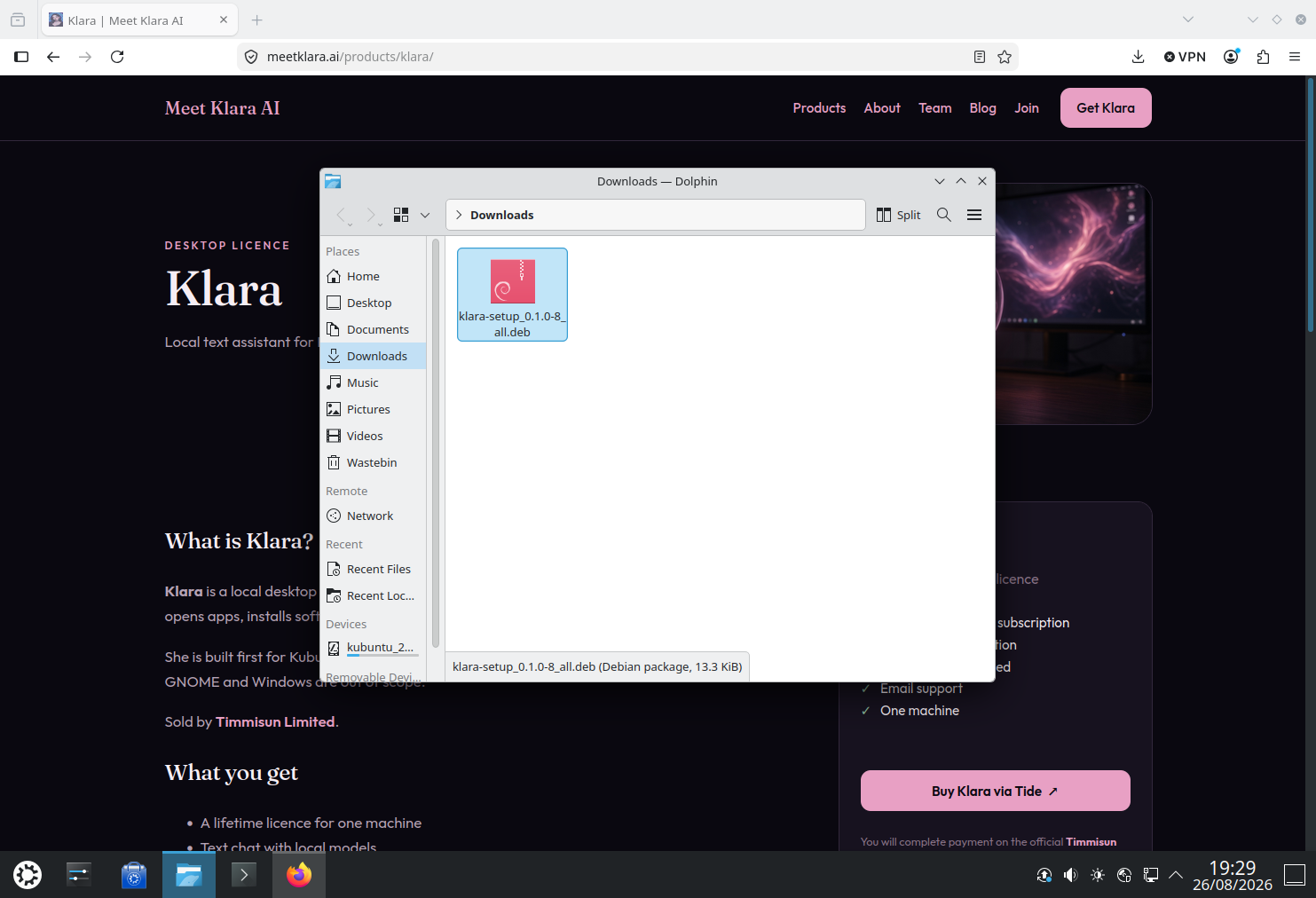 Dolphin showing klara-setup_0.1.0-8_all.deb in the Downloads folder